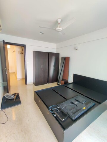 Bedroom in 4 BHK Apartment at Raheja Atlantis, Lower Parel – for Rent
