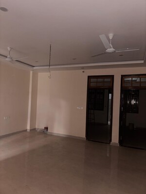 Room in 5 BHK Villa at Rishita Mulberry Villas, Sushant Golf City – for Rent