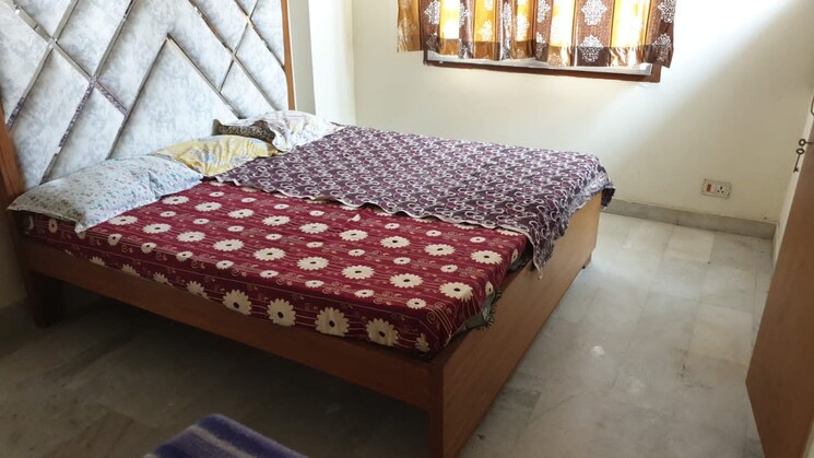 Bedroom, sunderpur 3 Bedroom 1600 Sq.Ft. Apartment In Sunderpur Varanasi 9659532