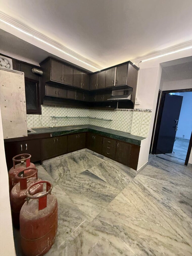 Kitchen, saket 2 Bedroom 800 Sq.Ft. Builder Floor In Saket Delhi 9659876