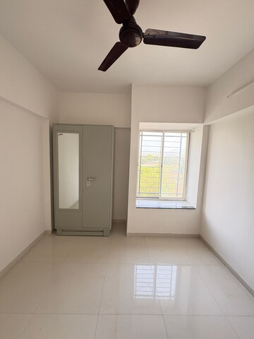 Room in 1 BHK Apartment at Paranjape Schemes Madhukosh, Dhayari – for Sale