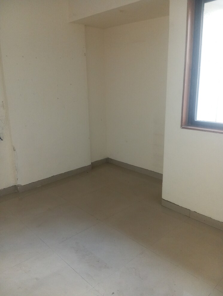 Room, puranik-hometown 1.5 Bedroom 759 Sq.Ft. Apartment In Ghodbunder Road Thane 9659951