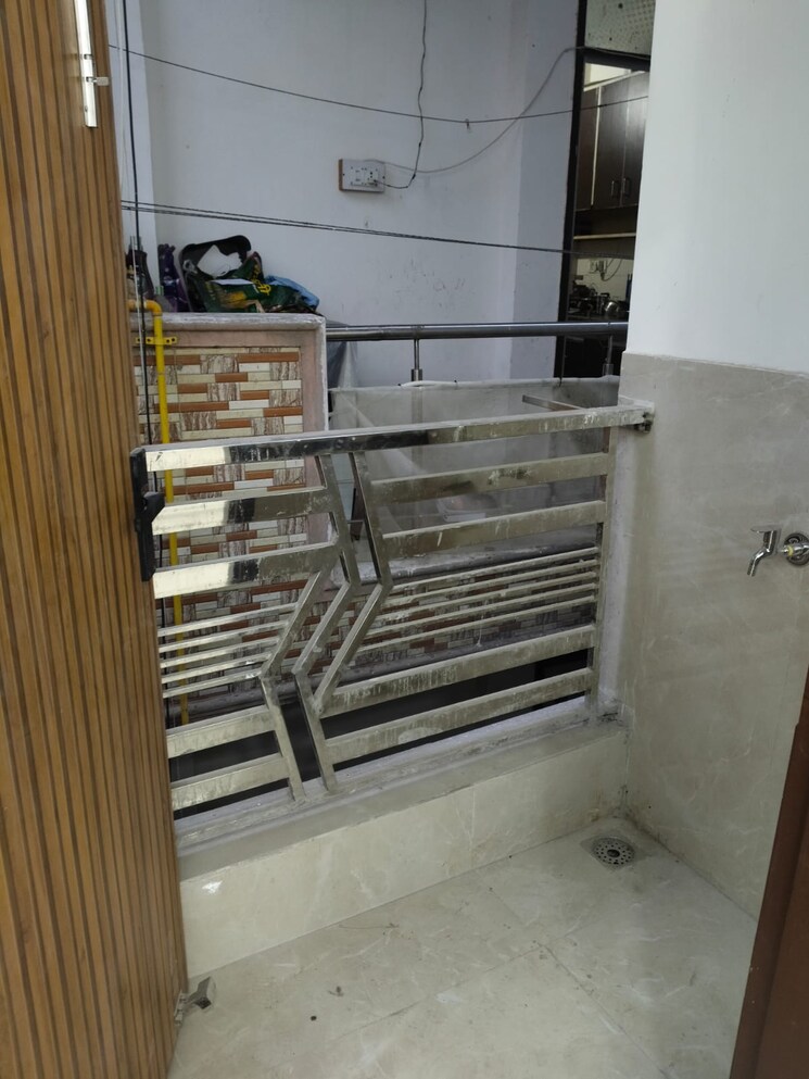 undefined, govindpuri 2 Bedroom 540 Sq.Ft. Builder Floor In Govindpuri Delhi 9659995