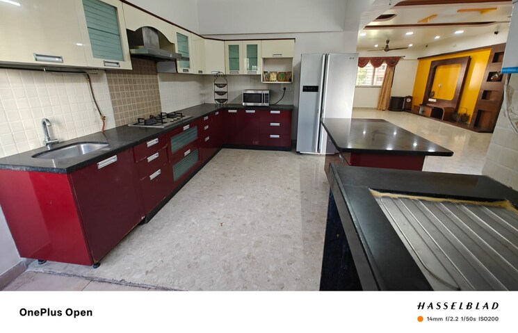Kitchen, magarpatta-laburnum-park 4 Bedroom 2400 Sq.Ft. Apartment In Hadapsar Pune 9660019