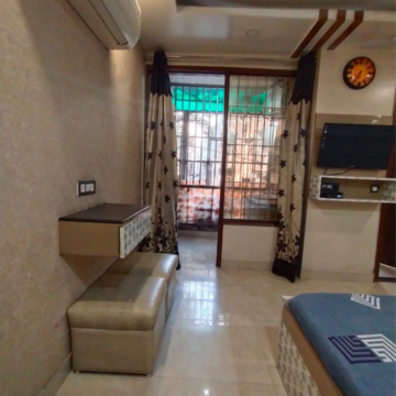 Living Room in 2 BHK Builder Floor at Jungpura Extension – for Rent