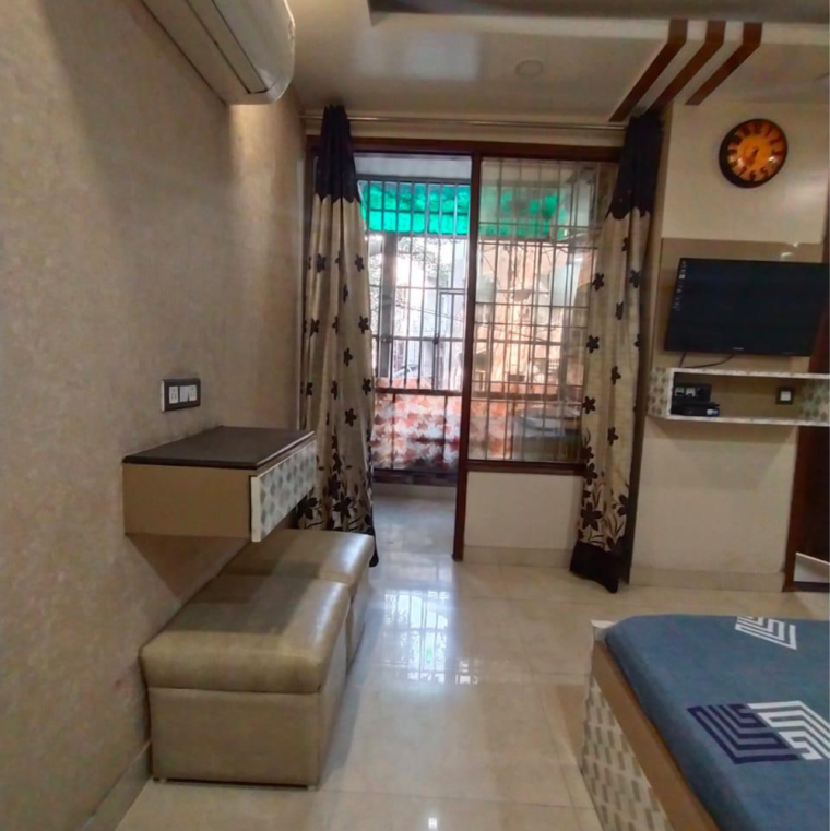 Living Room, jungpura extension 2 Bedroom 1800 Sq.Ft. Builder Floor In Jungpura Extension Delhi 9660037