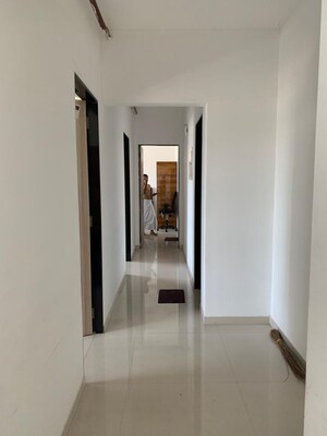 Furnished Amenities in 3 BHK Apartment at Kanakia Levels, Malad East – for Rent