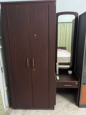 Room in 2 BHK Apartment at Golpark – for Rent