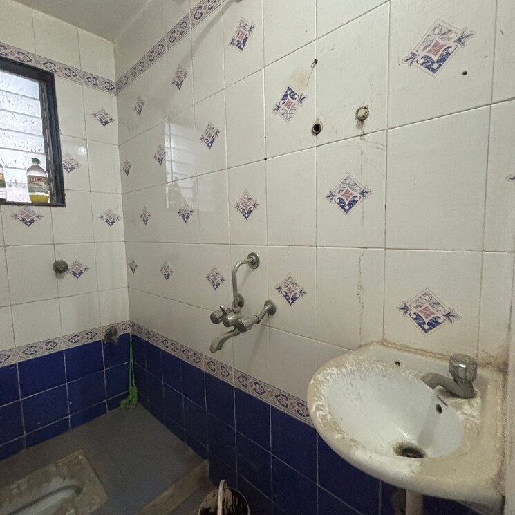 Bathroom, harpes-heaven-chs 2 Bedroom 650 Sq.Ft. Apartment In Panvel Sector 4 Navi Mumbai 9660050