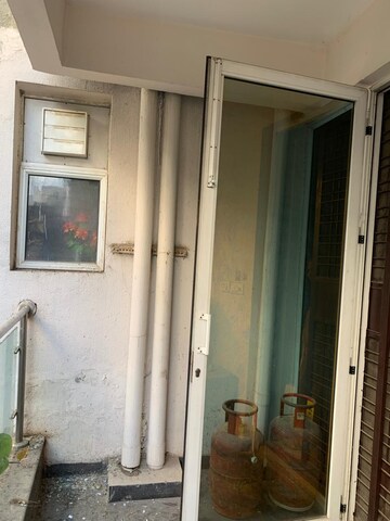 Building Lobby in 3 BHK Apartment at Ansal API Esencia, Sector 67 – for Rent