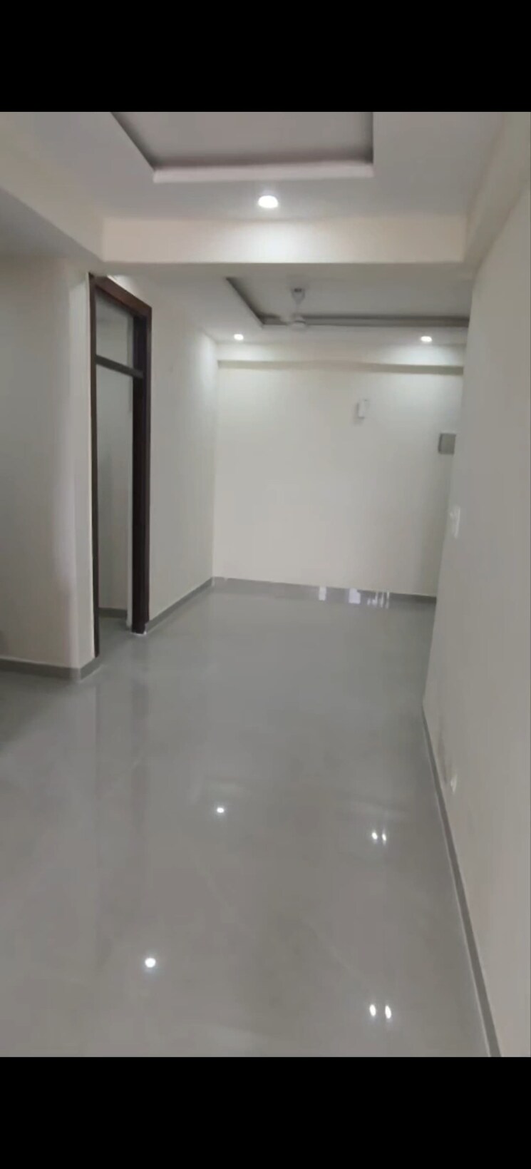 Room, paramount-emotions 2 Bedroom 867 Sq.Ft. Apartment In Sector 1 Greater Noida Greater Noida 9660124