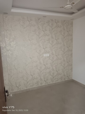 Room in 2 BHK Builder Floor at Govindpuri – for Rent