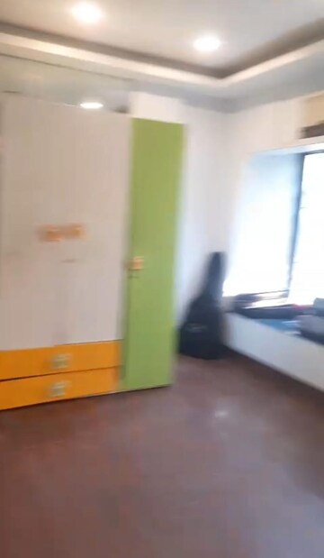 Room in 4 BHK Apartment at Ballygunge – for Sale