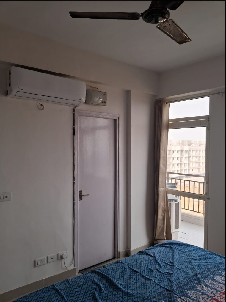 Room, suncity-avenue-76 2 Bedroom 636 Sq.Ft. Apartment In Sector 76 Gurgaon 9660165