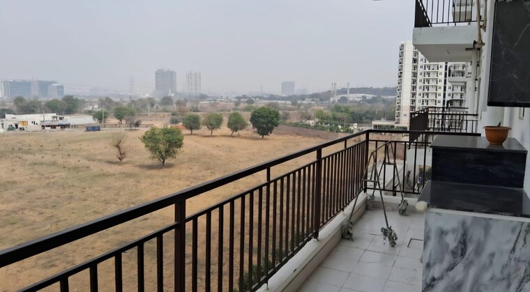 Balcony, suncity-avenue-76 2 Bedroom 636 Sq.Ft. Apartment In Sector 76 Gurgaon 9660165