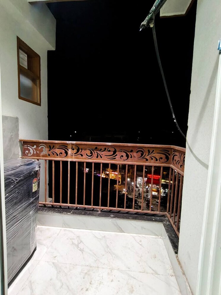 Balcony, saket 1 Bedroom 450 Sq.Ft. Builder Floor In Saket Delhi 9660285