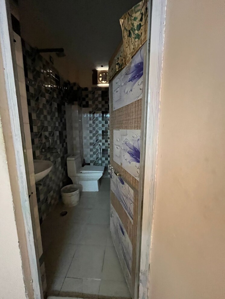 Balcony, palm-residency-chhatarpur 1 Bedroom 450 Sq.Ft. Apartment In Chattarpur Delhi 9660478