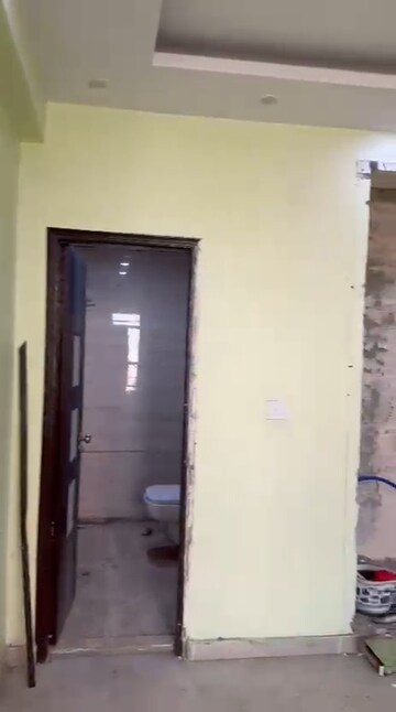 Furnished Amenities in 2 BHK Apartment at SRS Residency, Sector 88 – for Rent