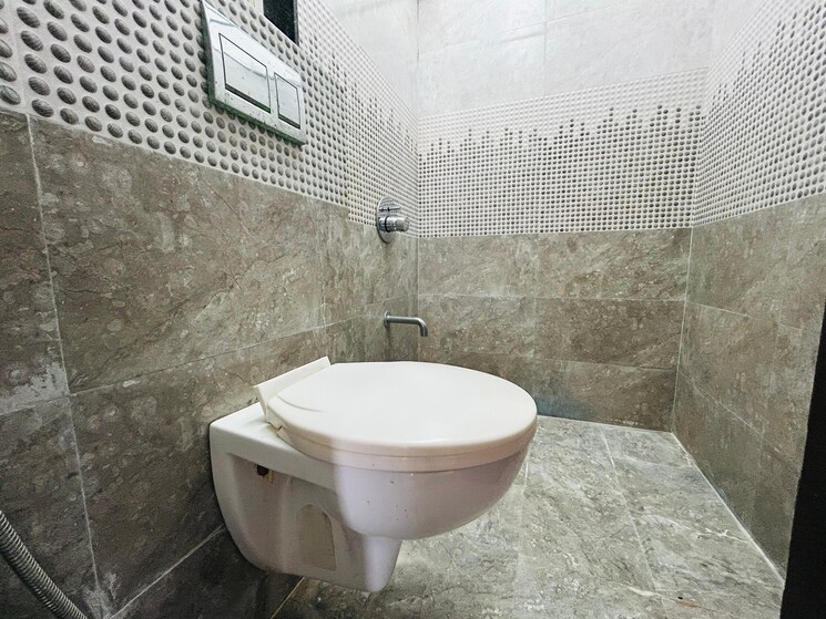 Bathroom, srk-mango-nest 2 Bedroom 900 Sq.Ft. Apartment In Sinhagad Road Pune 9660654
