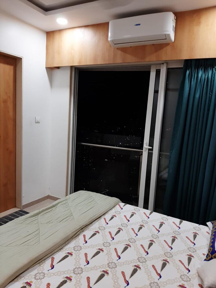 Bedroom, jp-decks 4 Bedroom 1800 Sq.Ft. Apartment In Goregaon East Mumbai 9660660