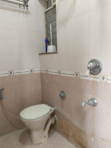 Bathroom in 2 BHK Apartment at Tharwani Heritage, Kharghar Sector 7 – for Rent
