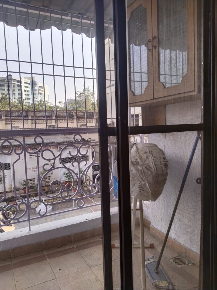 Balcony, tharwani-heritage 2 Bedroom 1000 Sq.Ft. Apartment In Kharghar Sector 7 Navi Mumbai 9660604
