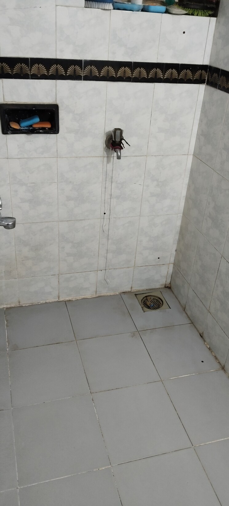 Bathroom, erandavane-chs 1 Bedroom 550 Sq.Ft. Apartment In Erandwane Pune 9660746