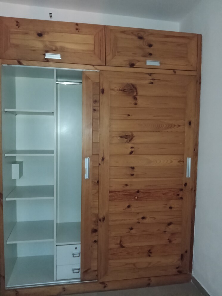 Bathroom, mahagun-mywoods 4 Bedroom 1810 Sq.Ft. Apartment In Sector 16c Greater Noida Greater Noida 9660743