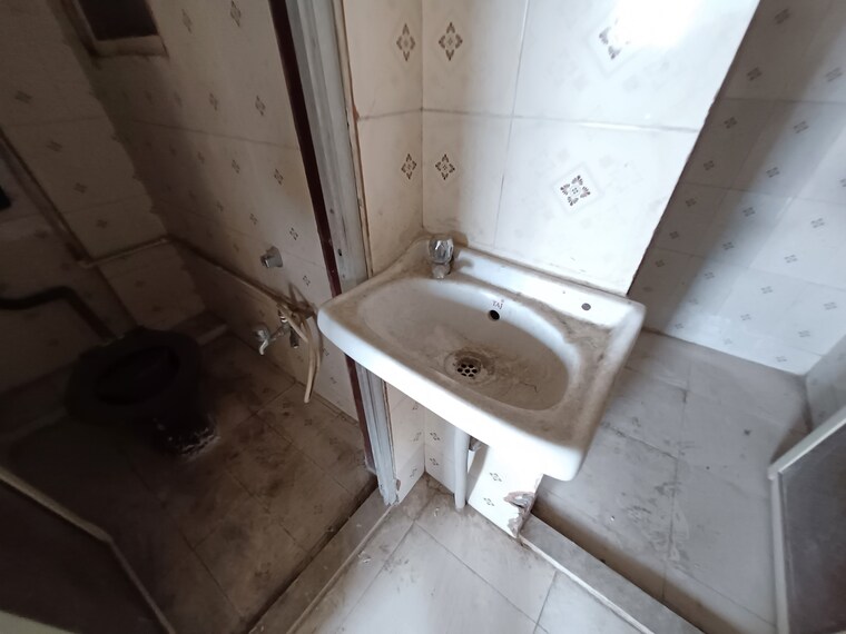 Bathroom, nandanvan-chs-virar-east 1 Bedroom 530 Sq.Ft. Apartment In Virar East Palghar 9660735