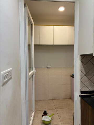 Room in 3 BHK Apartment at SNN Raj GreenBay, Electronic City Phase ii – for Rent