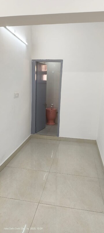 Room in 1 BHK Apartment at Dwarka – for Sale