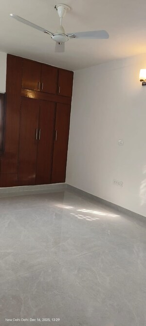 Room in 1 BHK Apartment at Dwarka – for Sale