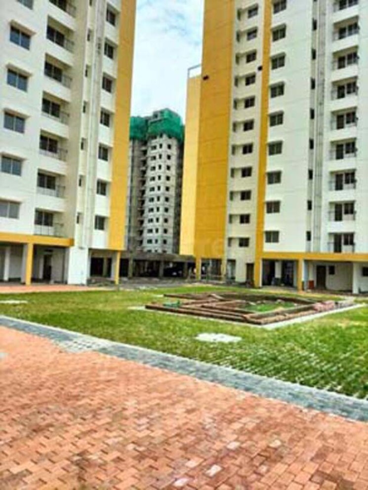 Exterior View, shriram-grand-one 2 Bedroom 827 Sq.Ft. Apartment In Uttarpara Kotrung Kolkata 9660779