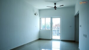 Room in 2 BHK Apartment at Shriram Grand One, Uttarpara Kotrung – for Sale