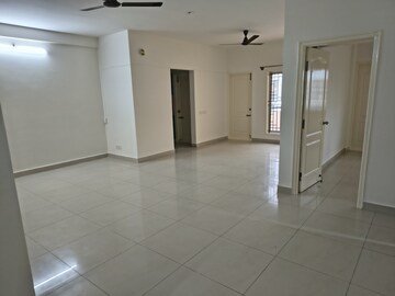 Room in 3 BHK Apartment at Confident Orion, Sarjapur – for Rent