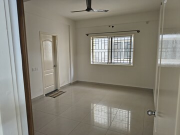 Room in 3 BHK Apartment at Confident Orion, Sarjapur – for Rent