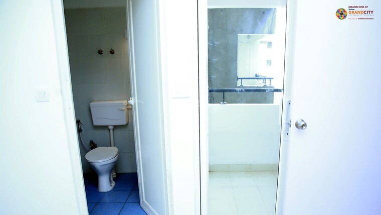 Bathroom, shriram-sunshine-one 2 Bedroom 630 Sq.Ft. Apartment In Uttarpara Kotrung Kolkata 9660840