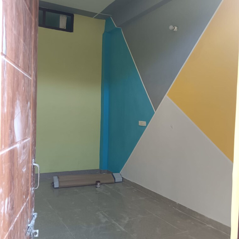 Room, garhi cantt 6 Bedroom 1800 Sq.Ft. Independent House In Garhi Cantt Dehradun 9660845