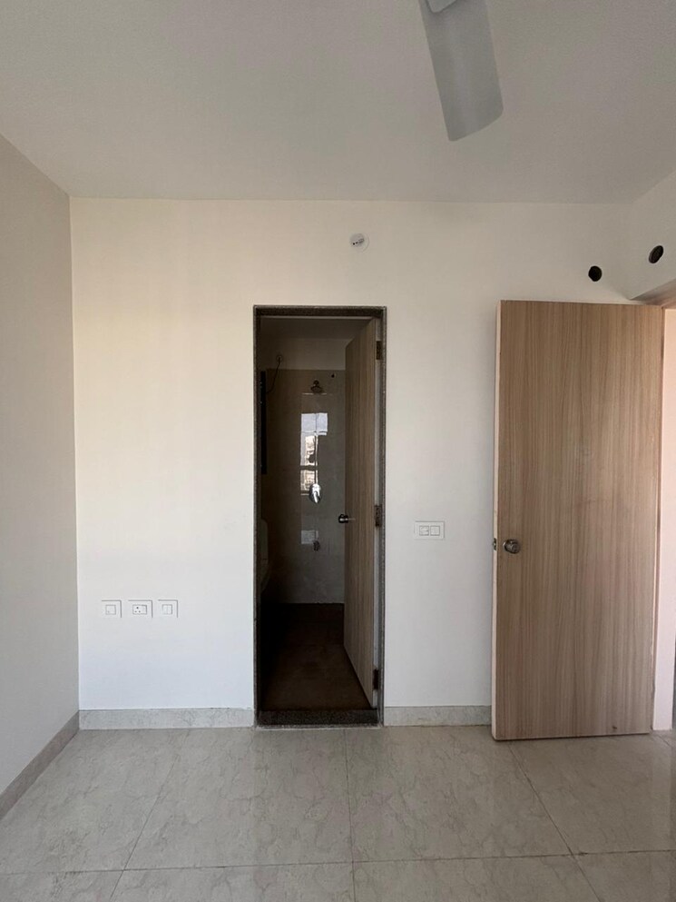 Room, shivalik-bandra-north-gulmohar-avenue 1 Bedroom 322 Sq.Ft. Apartment In Bandra East Mumbai 9655980