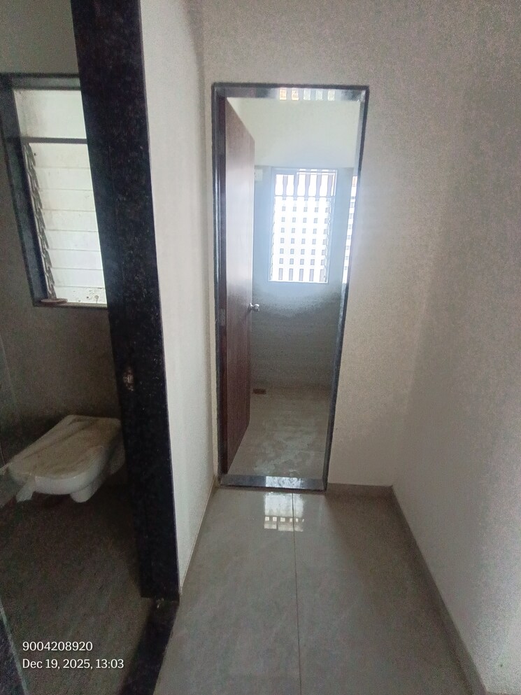 Bedroom, dadar west 3 Bedroom 950 Sq.Ft. Apartment In Dadar West Mumbai 9660876
