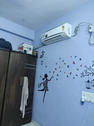 Bathroom in 2 BHK Apartment at Nehru Nagar – for Rent