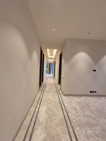 6 BHK Independent House For Sale in Greater Kailash I