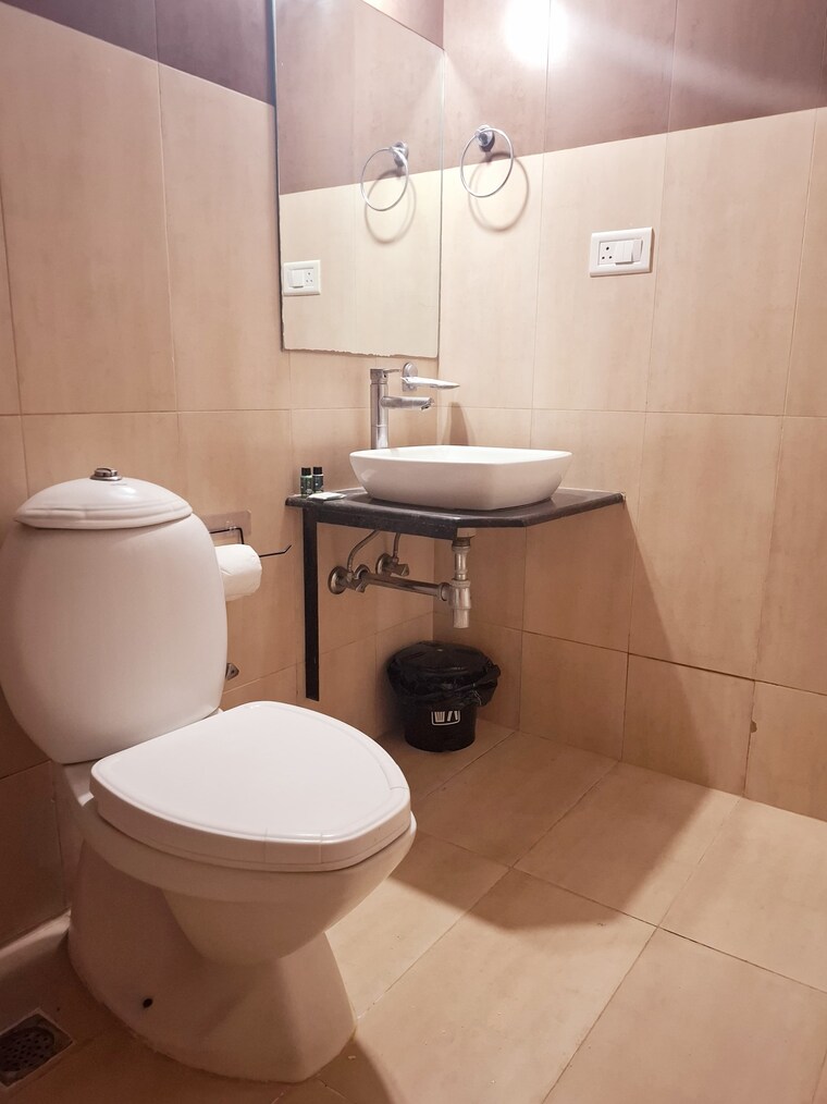 Bathroom, nitesh-columbus-square 3 Bedroom 1653 Sq.Ft. Apartment In Bellary Road Bangalore 9660917