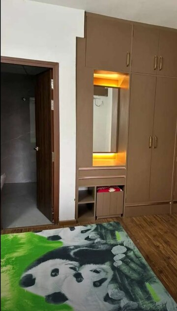 Living Room in 2 BHK Apartment at Gomti Nagar – for Rent