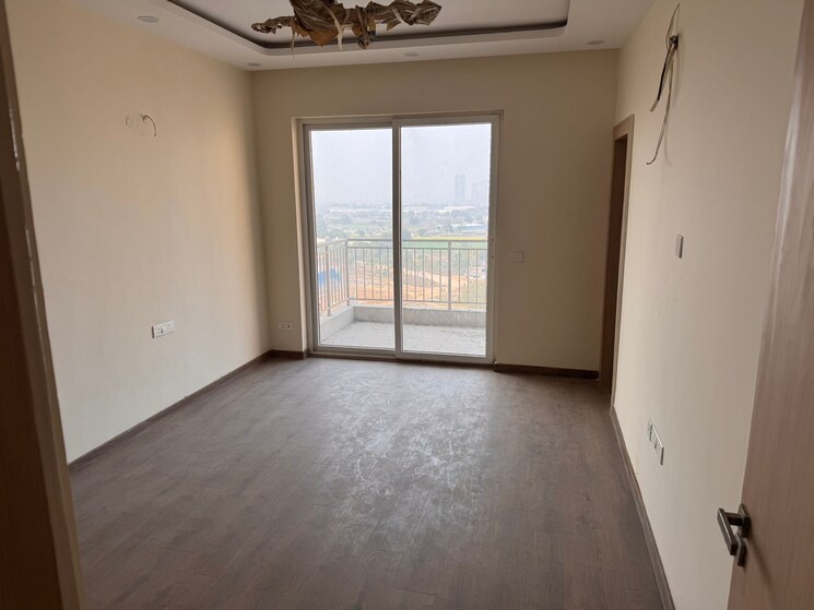 Room, emaar-palm-gardens 3.5 Bedroom 1720 Sq.Ft. Apartment In Sector 83 Gurgaon 9660923