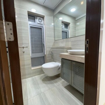 Bathroom in 3 BHK Apartment at Oberoi Realty Esquire, Gokuldham Colony – for Rent