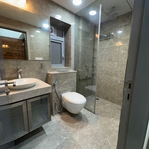 Bathroom in 3 BHK Apartment at Oberoi Realty Esquire, Gokuldham Colony – for Rent