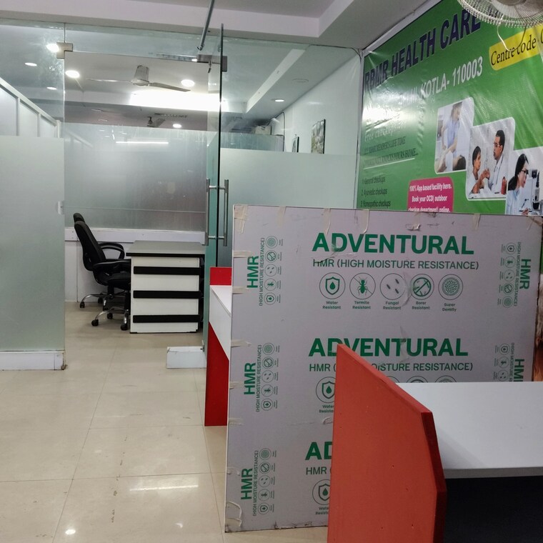 Team Area, lajpat nagar Commercial Office Space 1200 Sq.Ft. In Lajpat Nagar Delhi 9660948