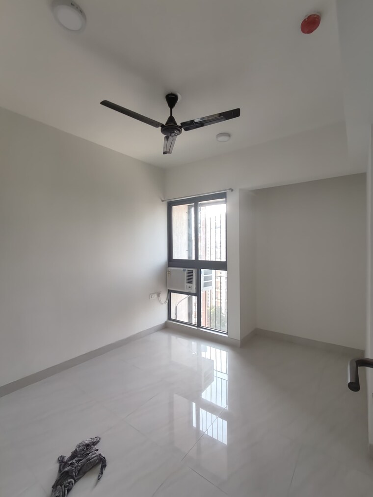 Room, lodha-crown-quality-homes 2 Bedroom 497 Sq.Ft. Apartment In Majiwada Thane 9660950