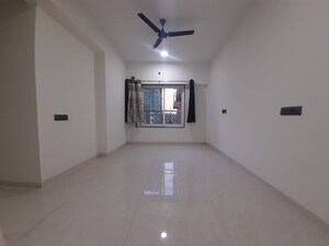 Room in 2 BHK Apartment at Goregaon West – for Rent